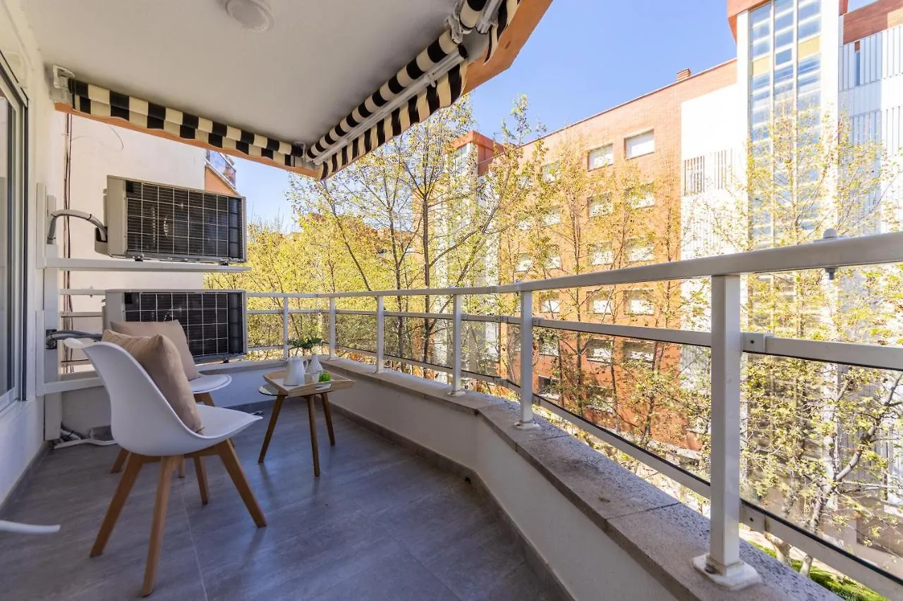 Boooom!!! Apartment With Swimming Pool Salou 0*,  Spain